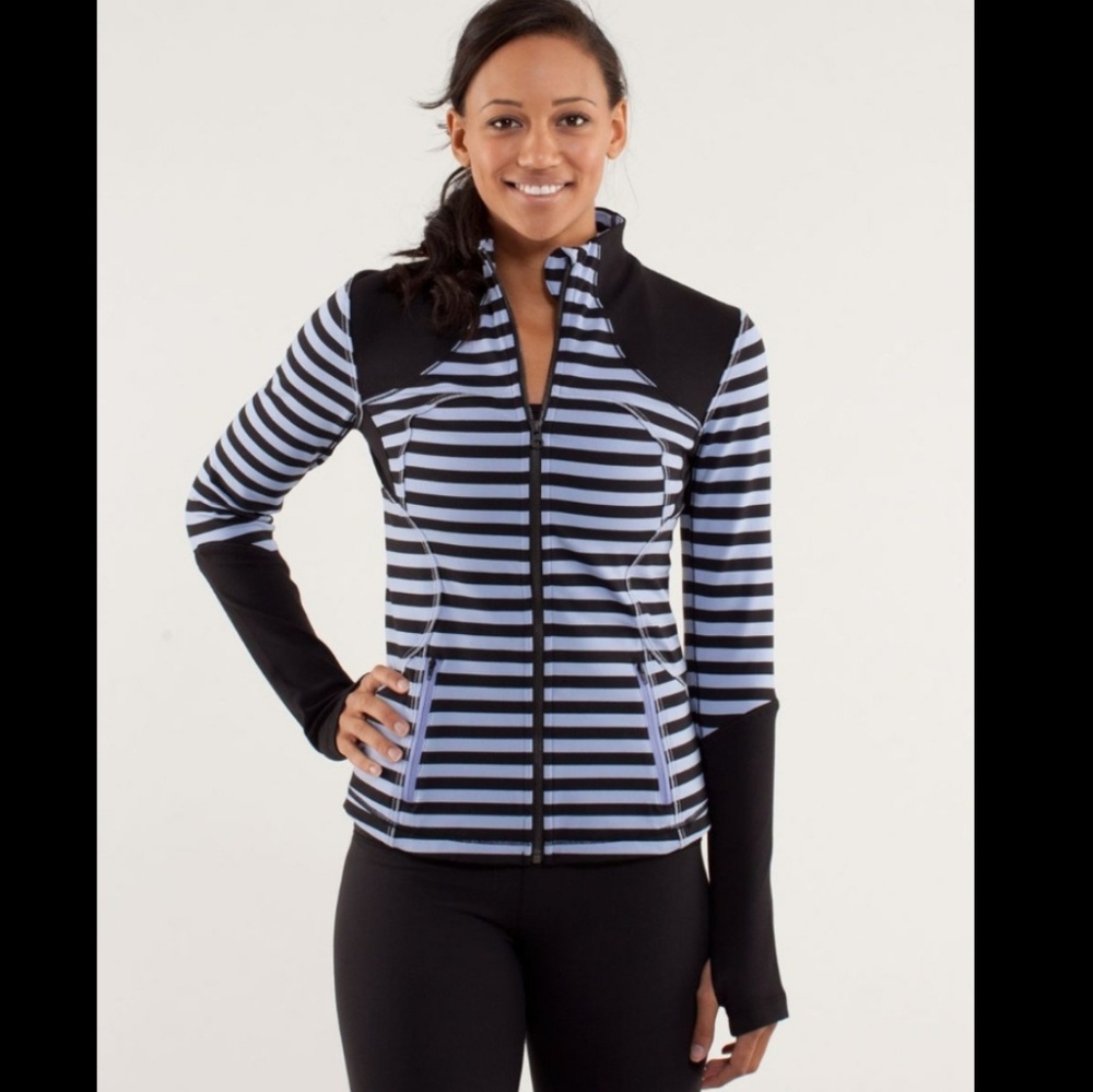 Lululemon Forme Jacket

Sea Stripe Polar Haze